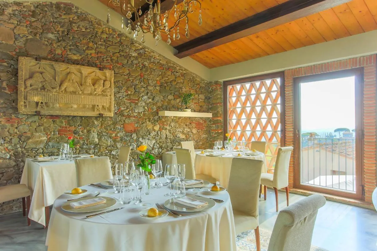 Tenuta San Pietro Luxury Hotel Lucca 4*,  Italia